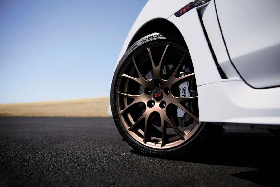 Колеса Subaru WRX STI Series.White 2019 года  (NA) (фото 7 из 7)